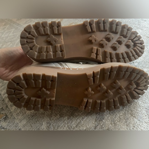 Steve Madden Rainier Booties - Picture 7 of 11